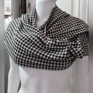 Houndstooth Button Sleeved Scarf Shrug/Wrap 64in length